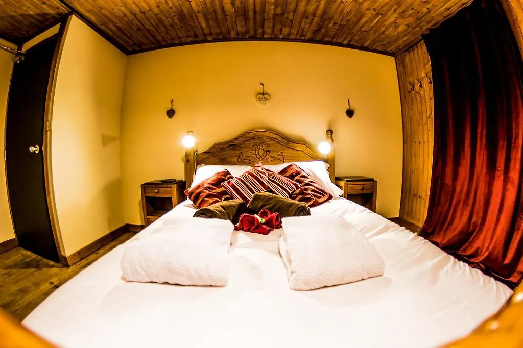 Infernomorzine Hotel